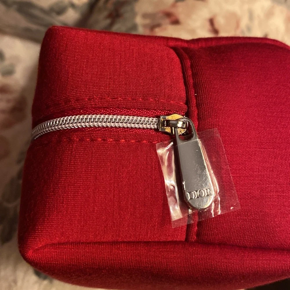 DIOR RED VELVET COSMETICS BAG NEW IN BOX 6” x 3” x 4” - Picture 9 of 9